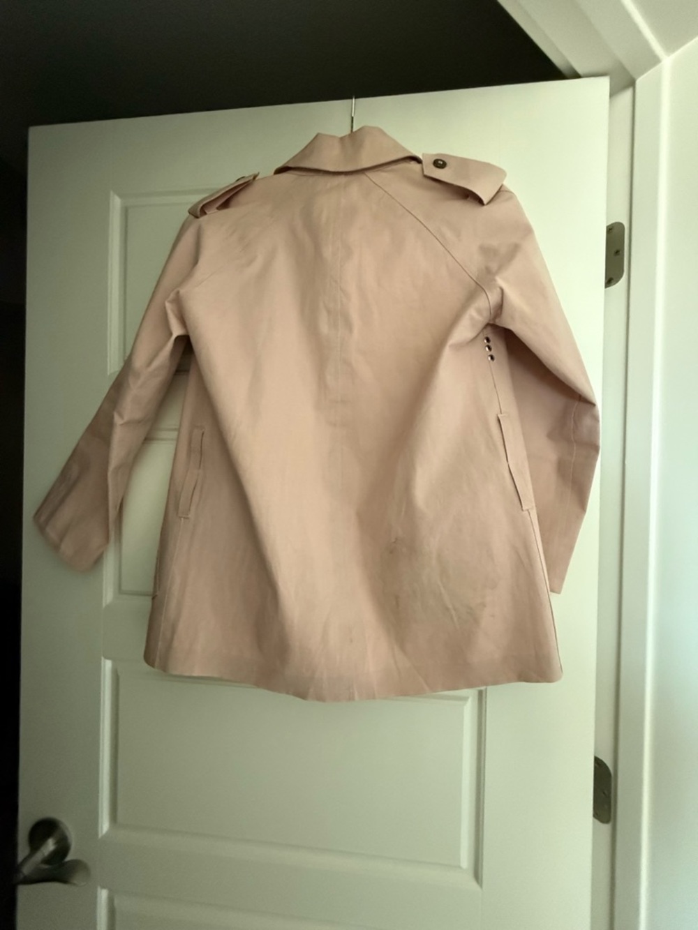 Burberry Pale Pink Single-Breasted Trench Coat - Picture 3 of 4